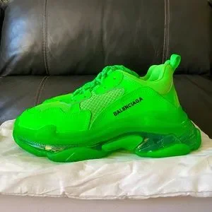 Balenciaga triple s neon green unresourceful on feet